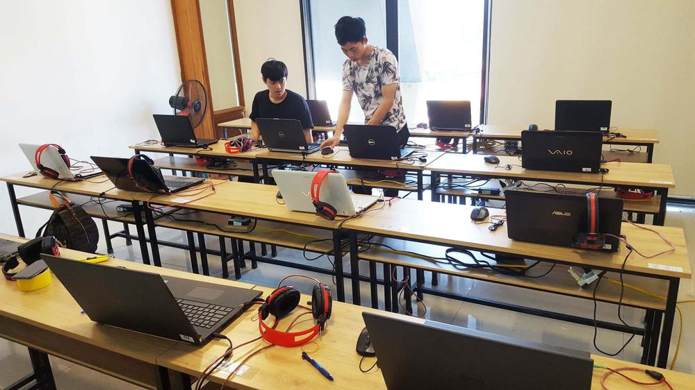 Thi thử EPS trên máy tính tại Korea Link | Luyện thi tiếng Hàn tại Nghệ An 
