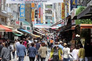 Kinh tế Hàn Quốc vẫn đối mặt với bất ổn do dịch COVID-19