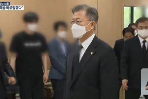 Tổng thống Moon Jae-in gửi lời xin lỗi về vụ quấy rối tình dục nữ trung sĩ Không quân
