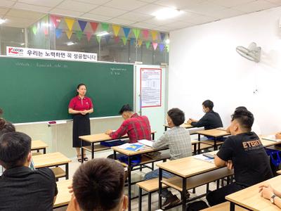 Tháng 6 -  Tháng khai giảng lớp tiếng Hàn mới của Korea...