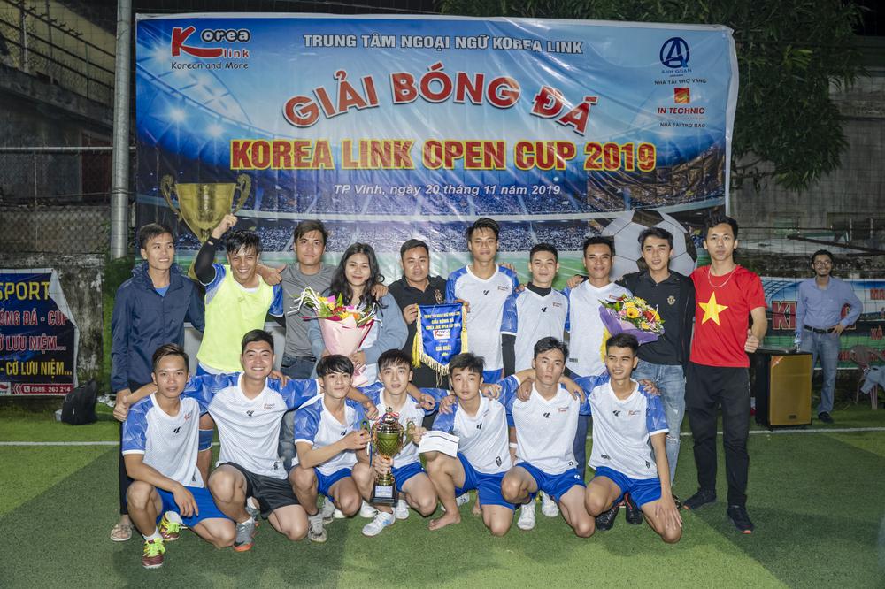 Hừng hực khí thế giải bóng đá Korea Link Open Cup 2019 | Chào mừng ngày Nhà giáo Việt Nam 20-11