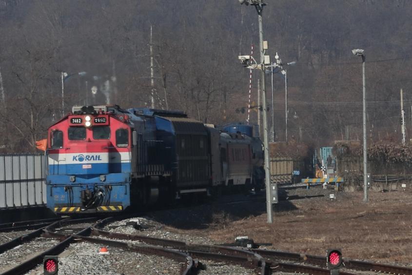 Hàn Quốc khôi phục tuyến tàu du lịch đến biên giới Triều Tiên