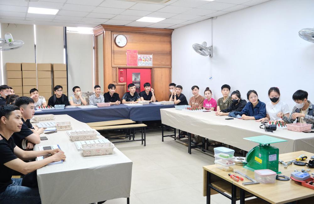 Khai Giảng lớp luyện Vòng 2 ngành sản xuất chế tạo và nông nghiệp – Bước đệm hội nhập thị trường lao động Hàn Quốc