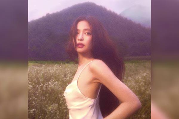 “Dracula” phiên bản hợp tác với Jennie (Blackpink) trụ top 10 “Hot 100” của Billboard suốt 16 tuần
