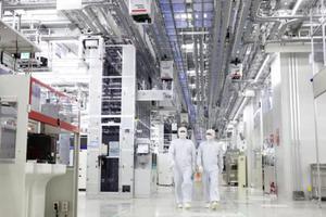 Kinh tế Hàn Quốc tăng vượt dự báo nhờ xuất khẩu chip