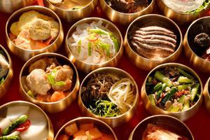 Ẩm Thực Hoàng Gia Joseon – Vẻ Đẹp Tinh Tế Vượt Xa Kimchi & BBQ