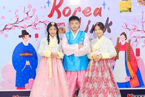 Lộ diện chủ nhân cuộc thi ảnh online '' Khoảnh khắc Hanbok"