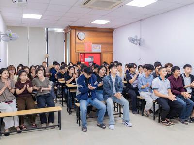Korea Link khai giảng lớp luyện thi EPS vòng 2 ngành Sản...